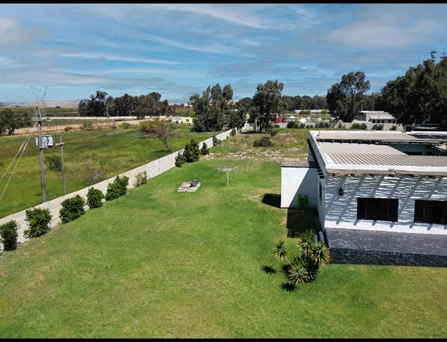 5 BEDROOM HOUSE FOR SALE IN MORNING STAR